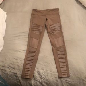 Alo Moto leggings